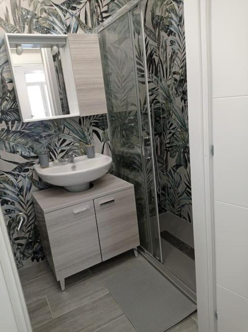 Iris Apartment Μπισέλιε Εξωτερικό φωτογραφία